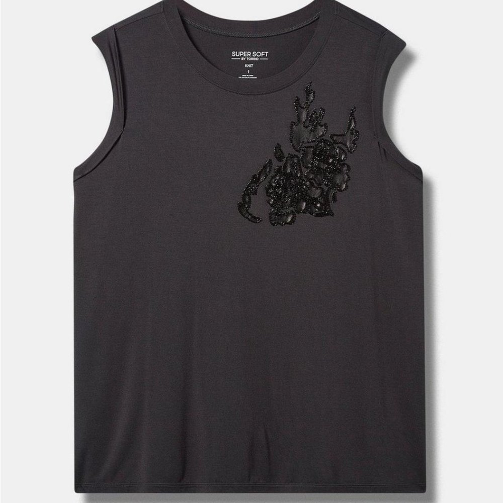 NWT Torrid Rose Flames Classic Fit Super Soft Crew Neck Muscle Tank 